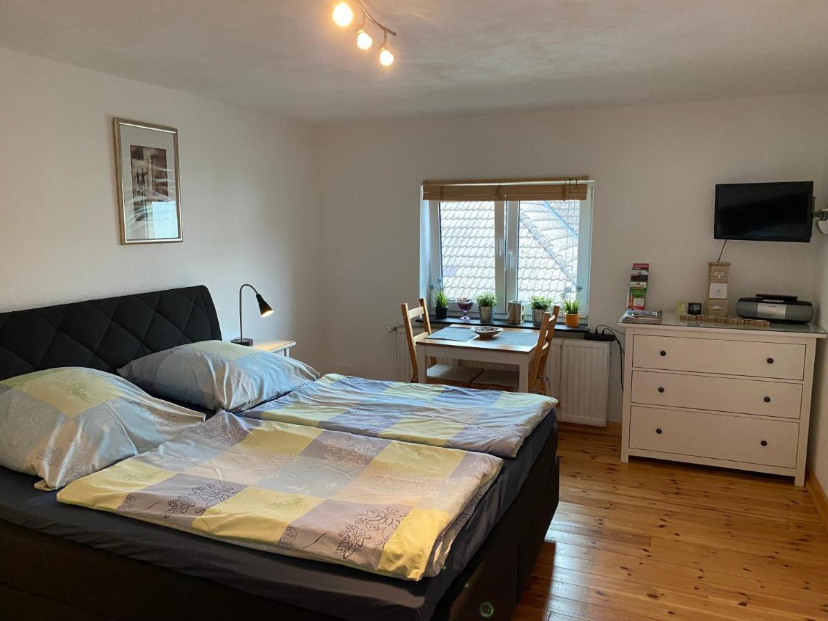 Werners Doppelzimmer Insul Exterior photo
